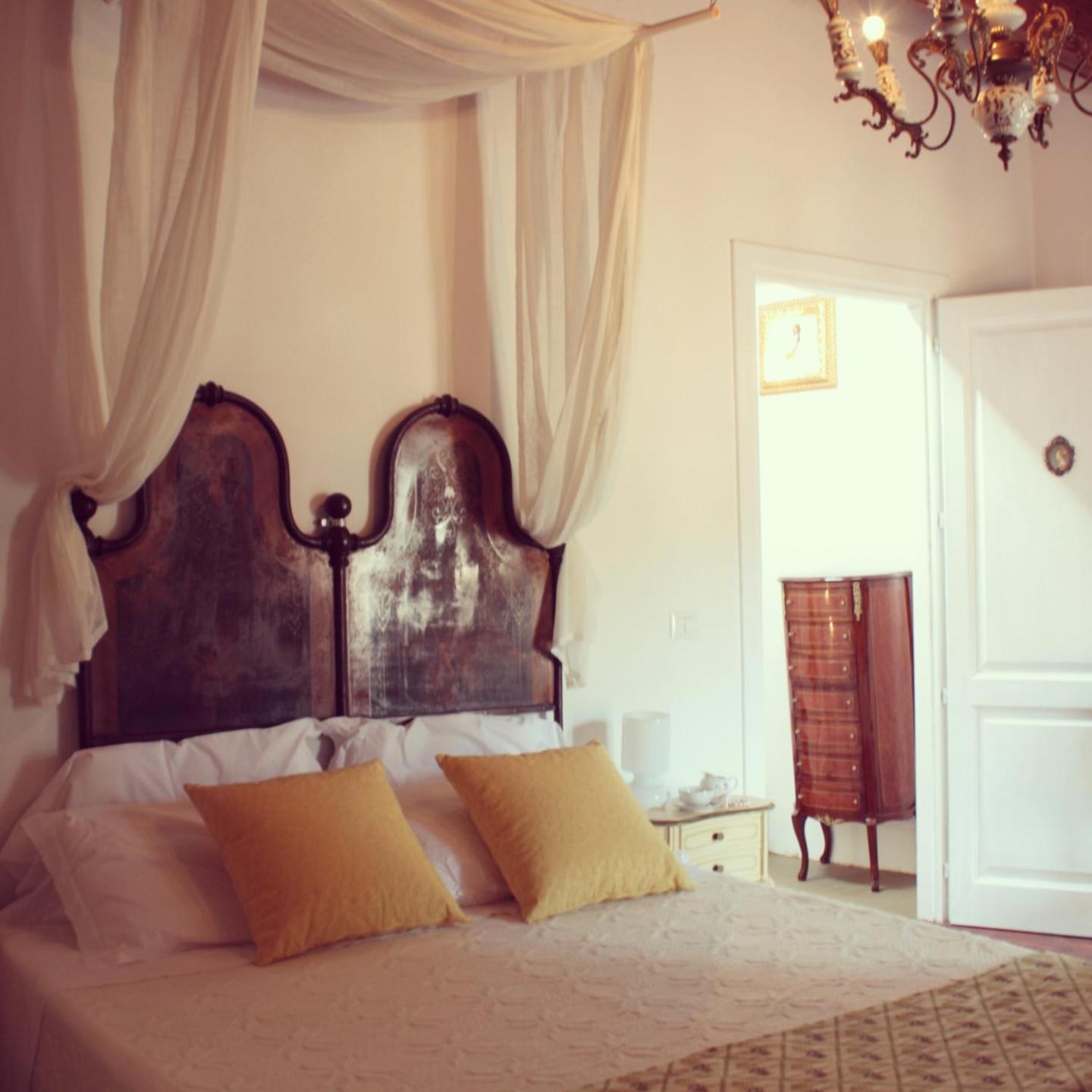 Bed and Breakfast Il Lupo Rosso Санту-Луссурджу Экстерьер фото